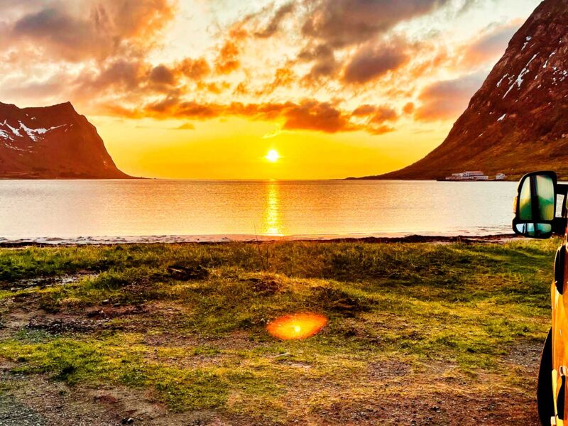 Mitternachtssonne am Steinfjord